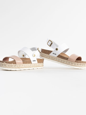 Bayton Sandals 'Gaceo' in Pink