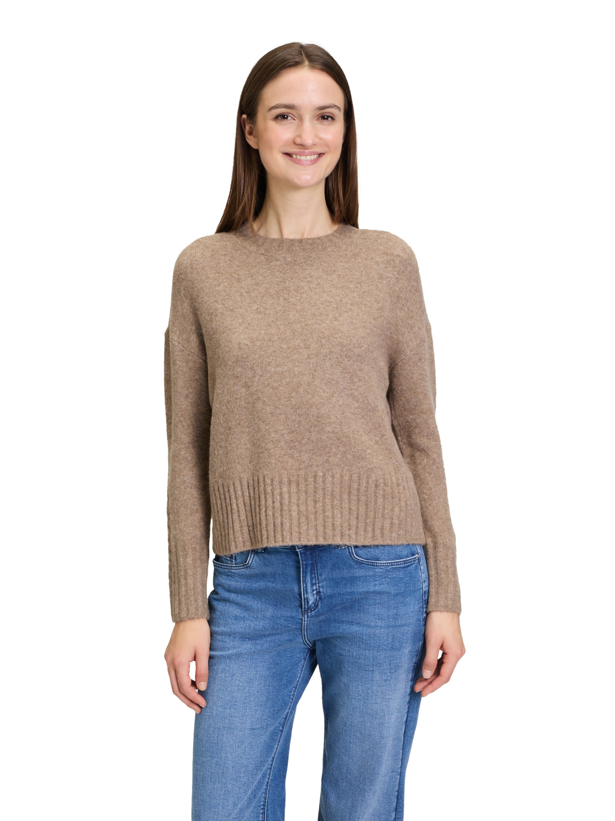 Pull-over Cartoon en beige : devant