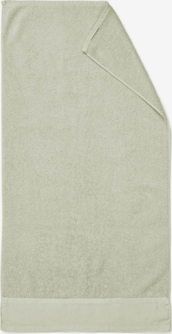 Marc O'Polo Towel 'Linan' in Green: front