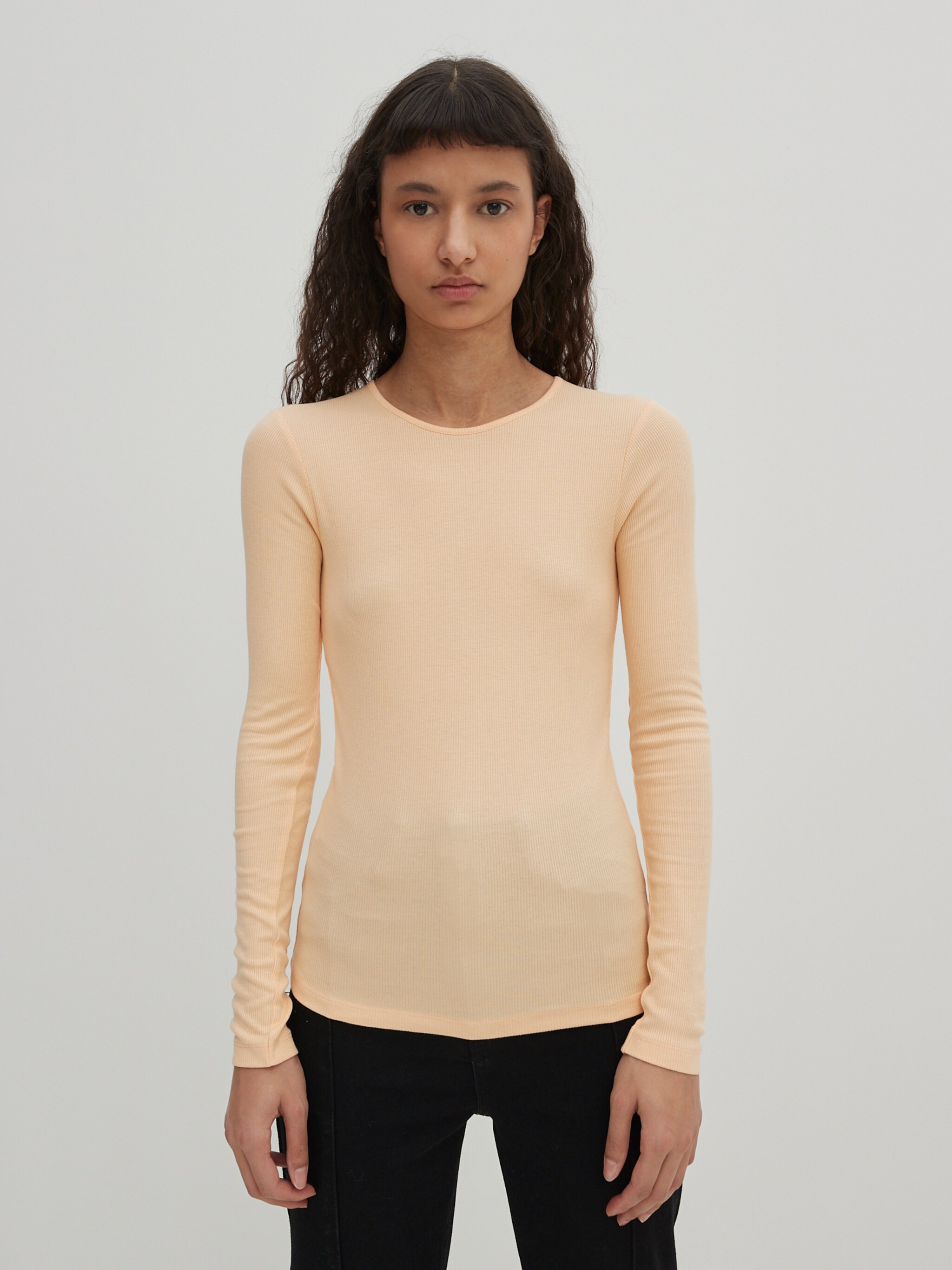 EDITED Producten Shirt 'Grace' Abrikoos