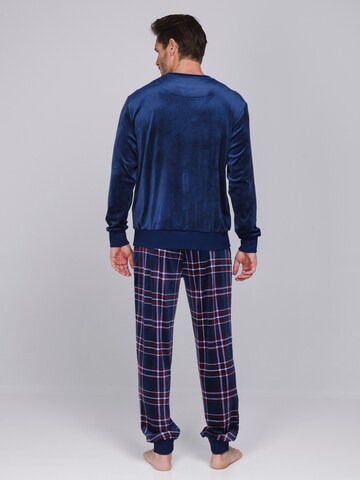 Pastunette Pyjama lang 'Northern Checks' in Blauw