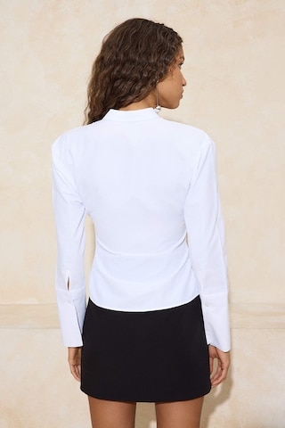 Trendyol Bluza | bela barva