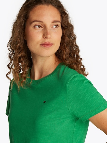 Maglietta di TOMMY HILFIGER in verde