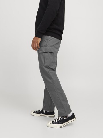 Loosefit Pantaloni cargo 'JPSTKane JJBarkley' di Jack & Jones Plus in grigio