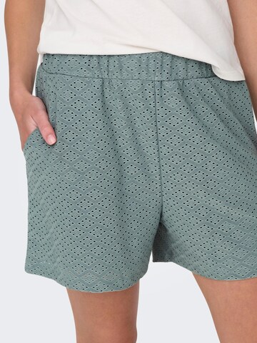 regular Pantaloni 'CATHINKA' di JDY in verde