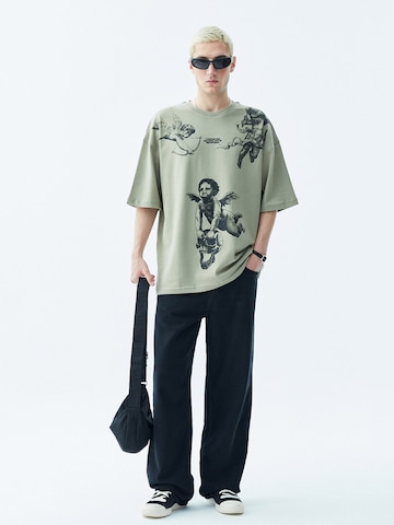 Tricou de la VAMOS CLO pe verde