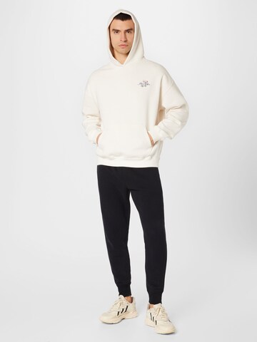 Abercrombie & Fitch Sweatshirt i vit