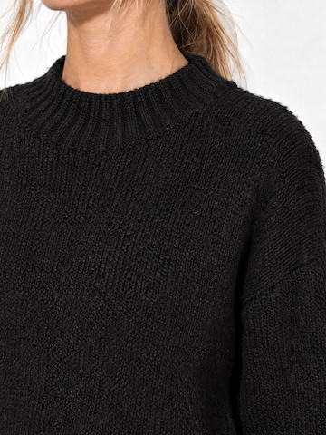 MixRay Svetr 'Pullover' – černá