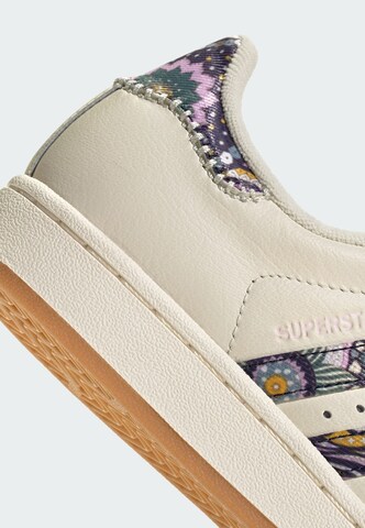 ADIDAS ORIGINALS Sneaker 'Libery Superstar II' in Weiß