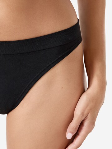 ETAM Thong 'Amande' in Black