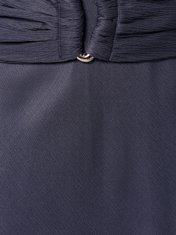 Rochie de seară 'Clover' de la Sável pe albastru