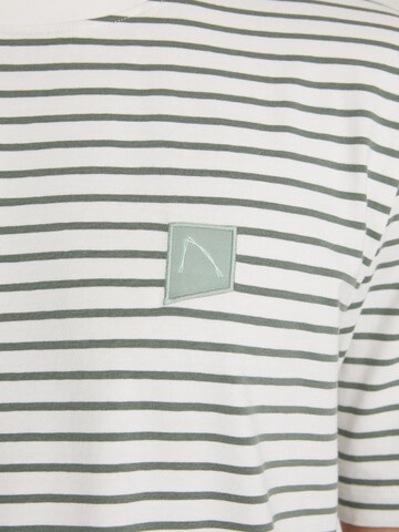 T-Shirt 'Shore' CHASIN' en vert
