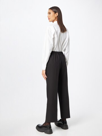 LMTD Wide leg Pleat-Front Pants 'REGINA' in Black