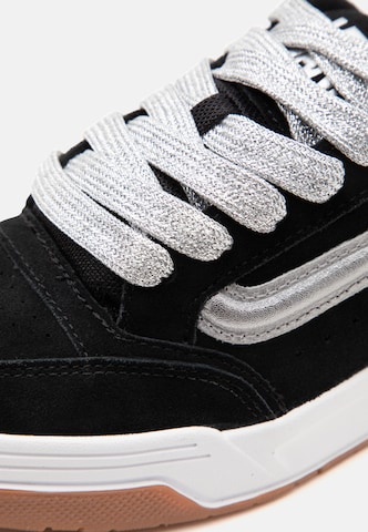 VANS Низкие кроссовки 'Hylane' в Черный