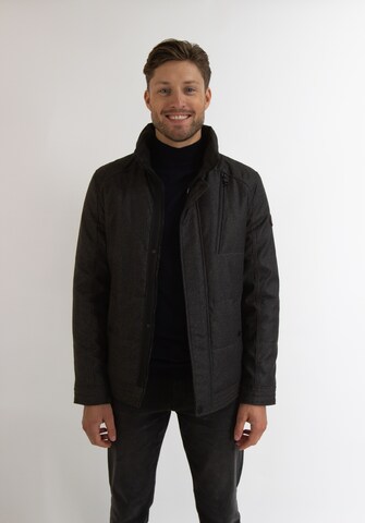 Donders 1860 Between-Season Jacket in Black: front