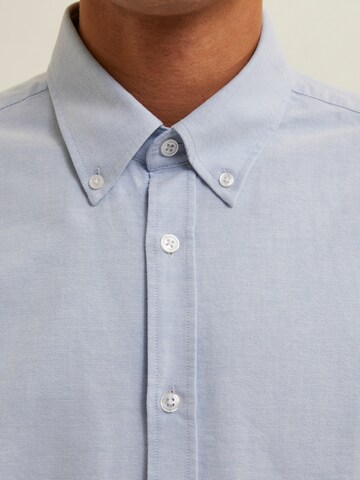 Bertoni Regular fit Button Up Shirt 'Herman Regular L/S Shirt' in Blue