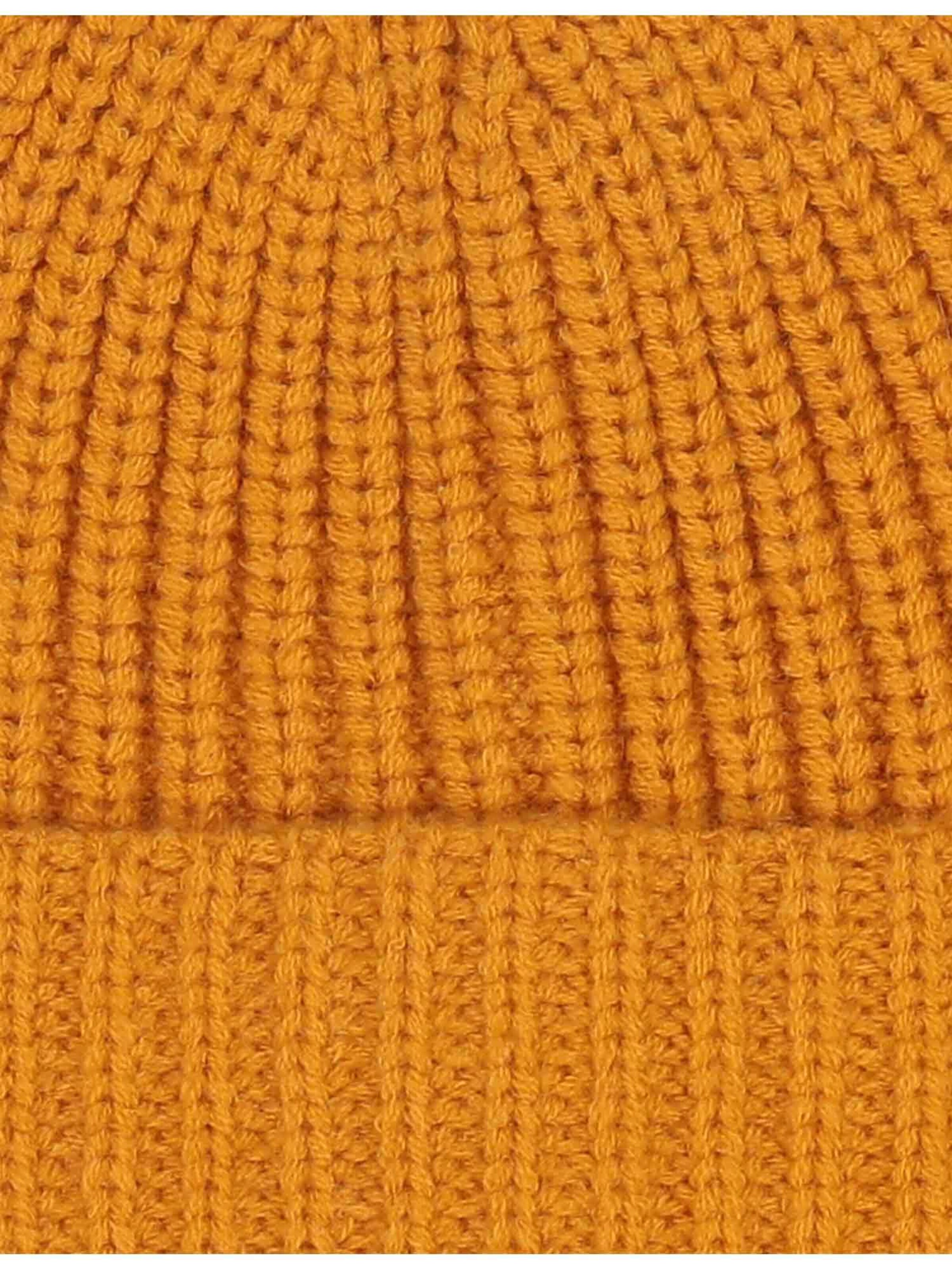 LOEVENICH Beanie in Yellow