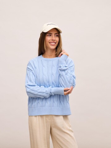 Pullover di noar studios in blu: frontale