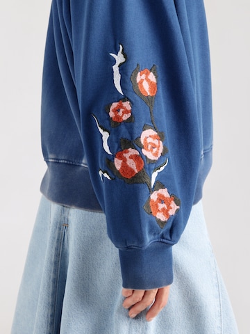 SCOTCH & SODA Sweatshirt 'THE 40TH ANNIVERSARY' i blå