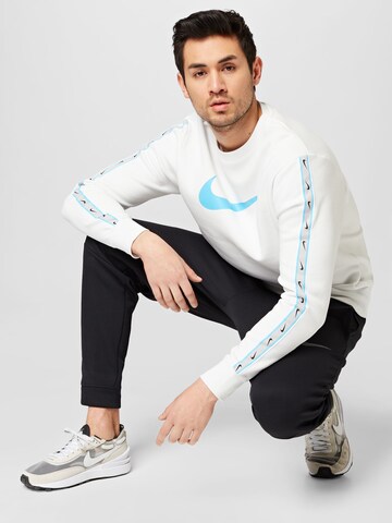 Nike Sportswear Sweatshirt in Wit
