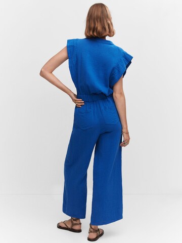 Tuta jumpsuit 'Bambula' di MANGO in blu