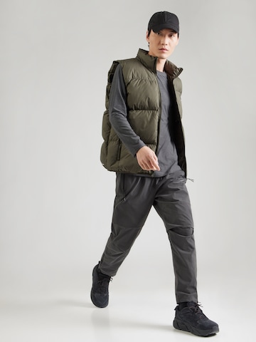 SKECHERS Функционална тениска 'GODRI ALL DAY' в черно