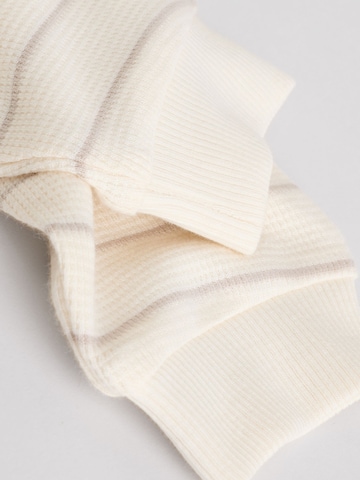 Next Set i beige