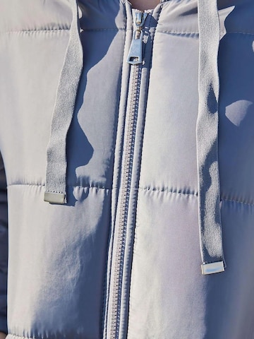 Bigdart - Sobretudo de inverno em cinzento