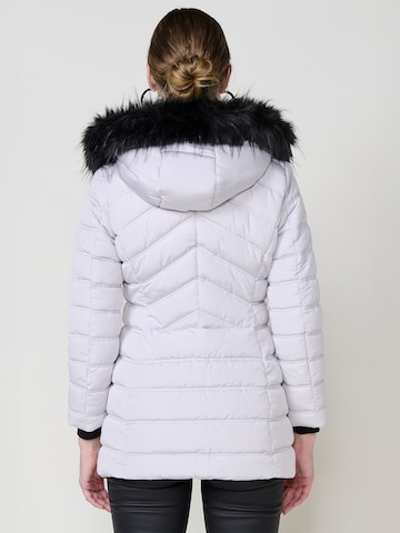 KOROSHI Winter jacket in White