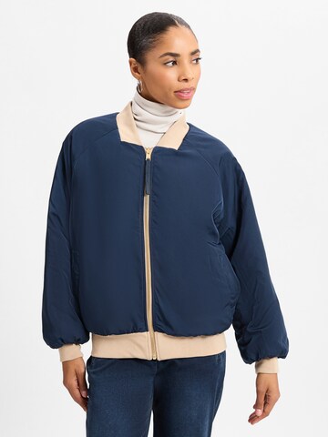 NÜMPH Tussenjas 'Etera' in Blauw: voorkant