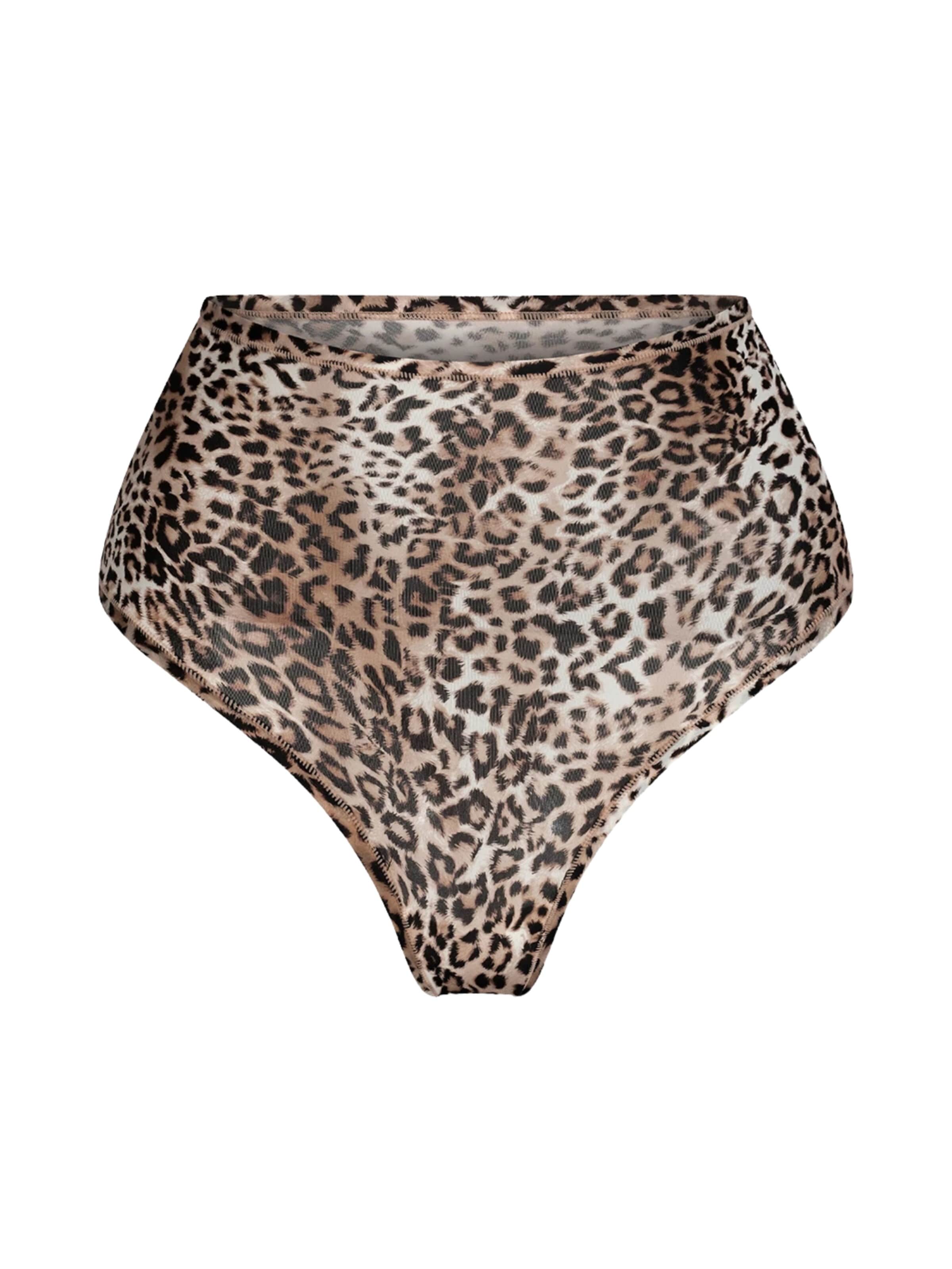 cfab (formerly creamy fabrics) - Braga 'Hight-Waist Tanga' en beige: frente