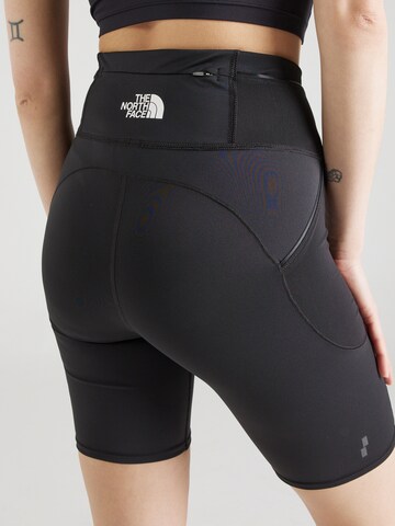 THE NORTH FACE Slimfit Sportshorts 'MOVMYNT' in Schwarz