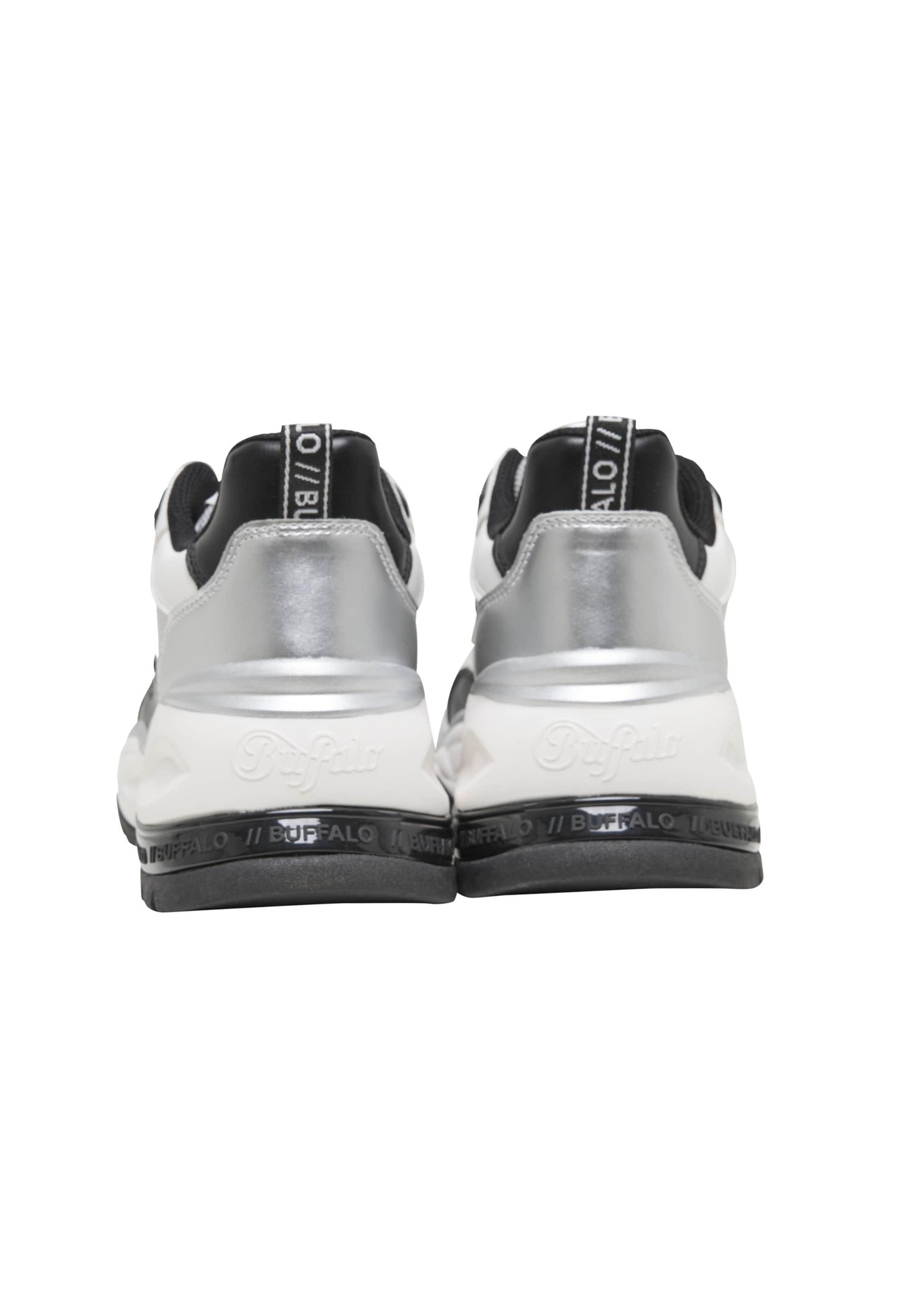 Sneaker bassa di BUFFALO in argento