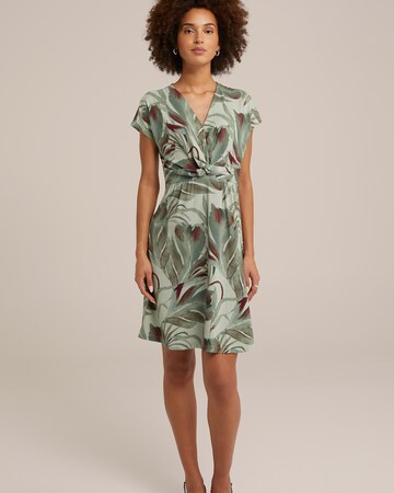 WE Fashion Dress in Green