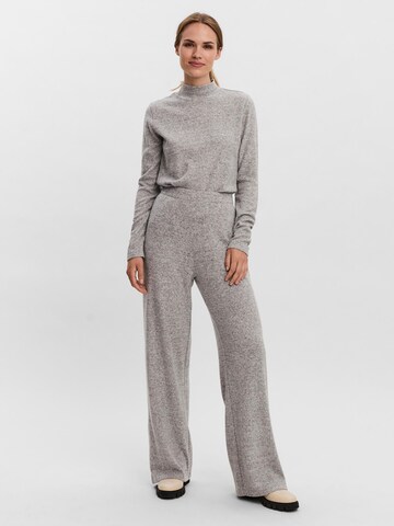 VERO MODA Wide Leg Hose in Grau