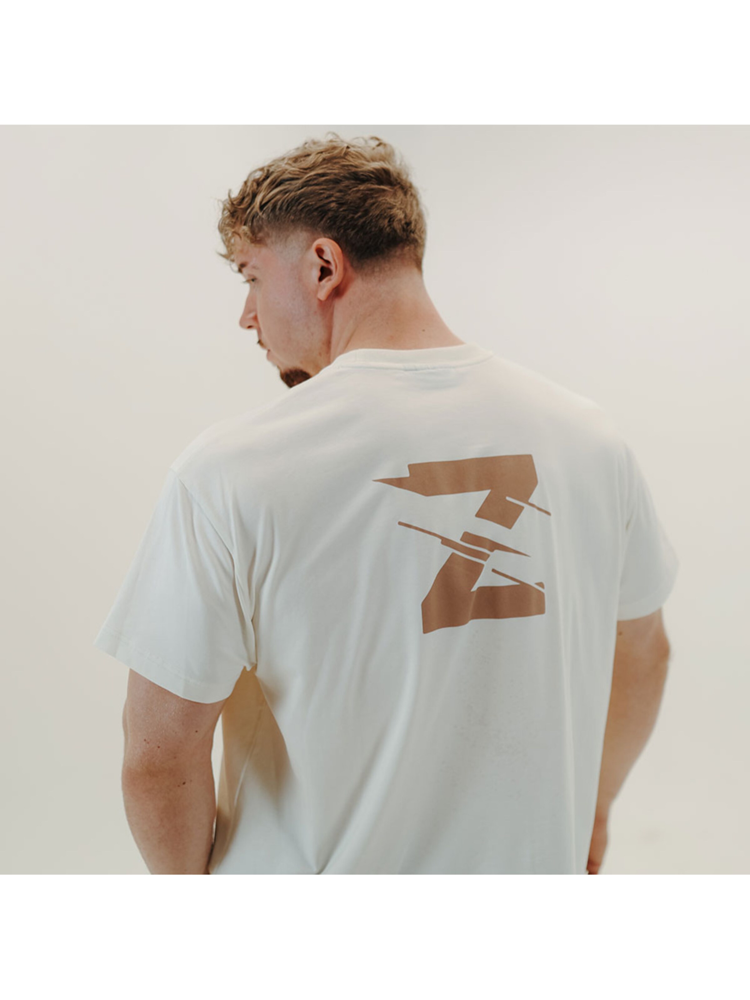 Zaisze - Camiseta funcional 'Ivory Dust' en beige