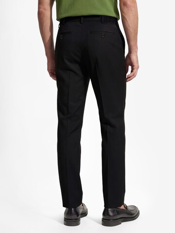 Regular Pantalon à pince ' Finn ' SELECTED en noir