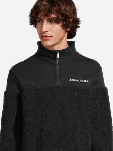 AÉROPOSTALE Sweatshirt in Black