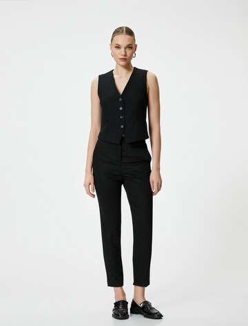 Koton Slim fit Pants in Black