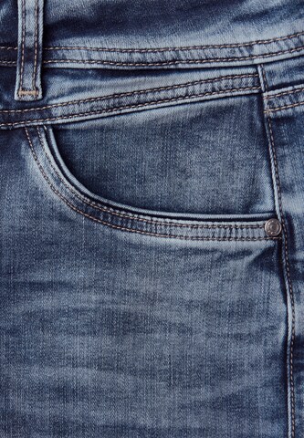STREET ONE Regular Jeans 'Amalia' in Blue