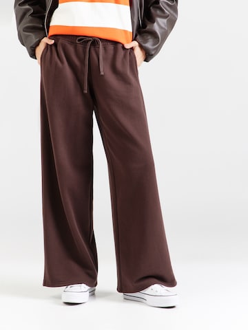 HOLLISTER Wide leg Broek in Bruin: voorkant
