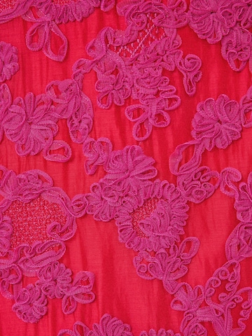 love & roses Dress in Red