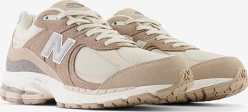 new balance Ниски маратонки '2002R' в кафяво