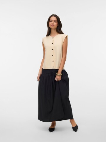 VERO MODA - Chaleco de punto 'VMGold' en blanco