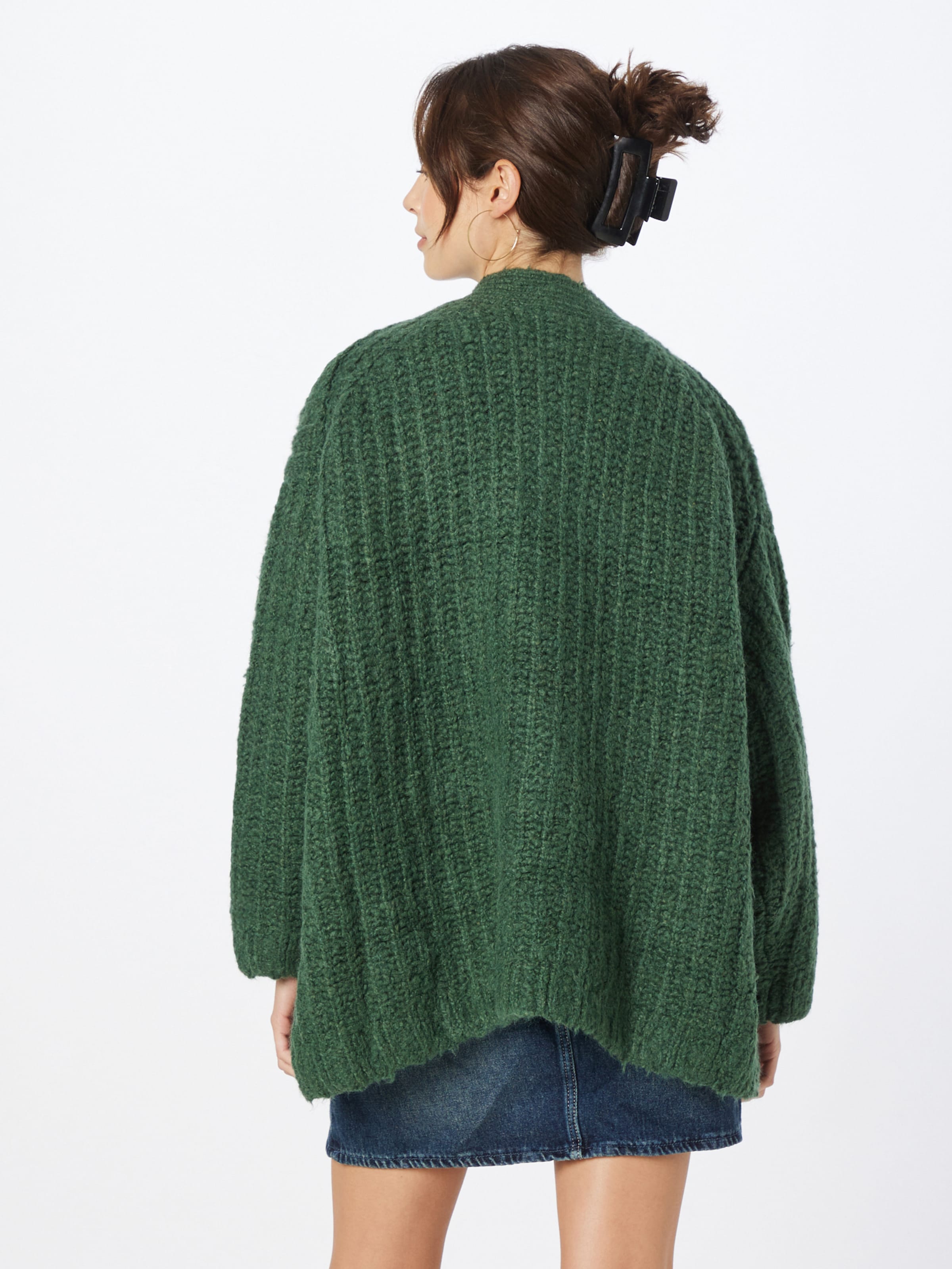 WEEKDAY Oversized cardigan Leyla in Dark Green ABOUT YOU