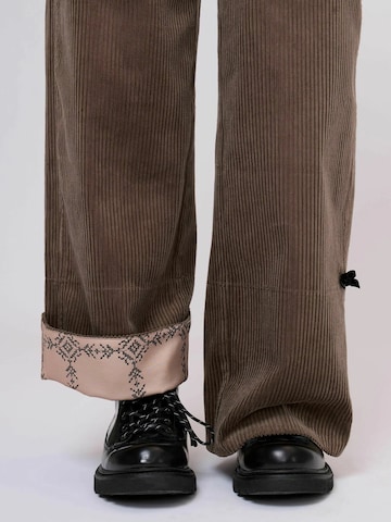 Wide Leg Pantalon 'Nehl' Odd Molly en marron