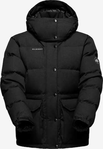 MAMMUT Outdoor Jacket in Black: front