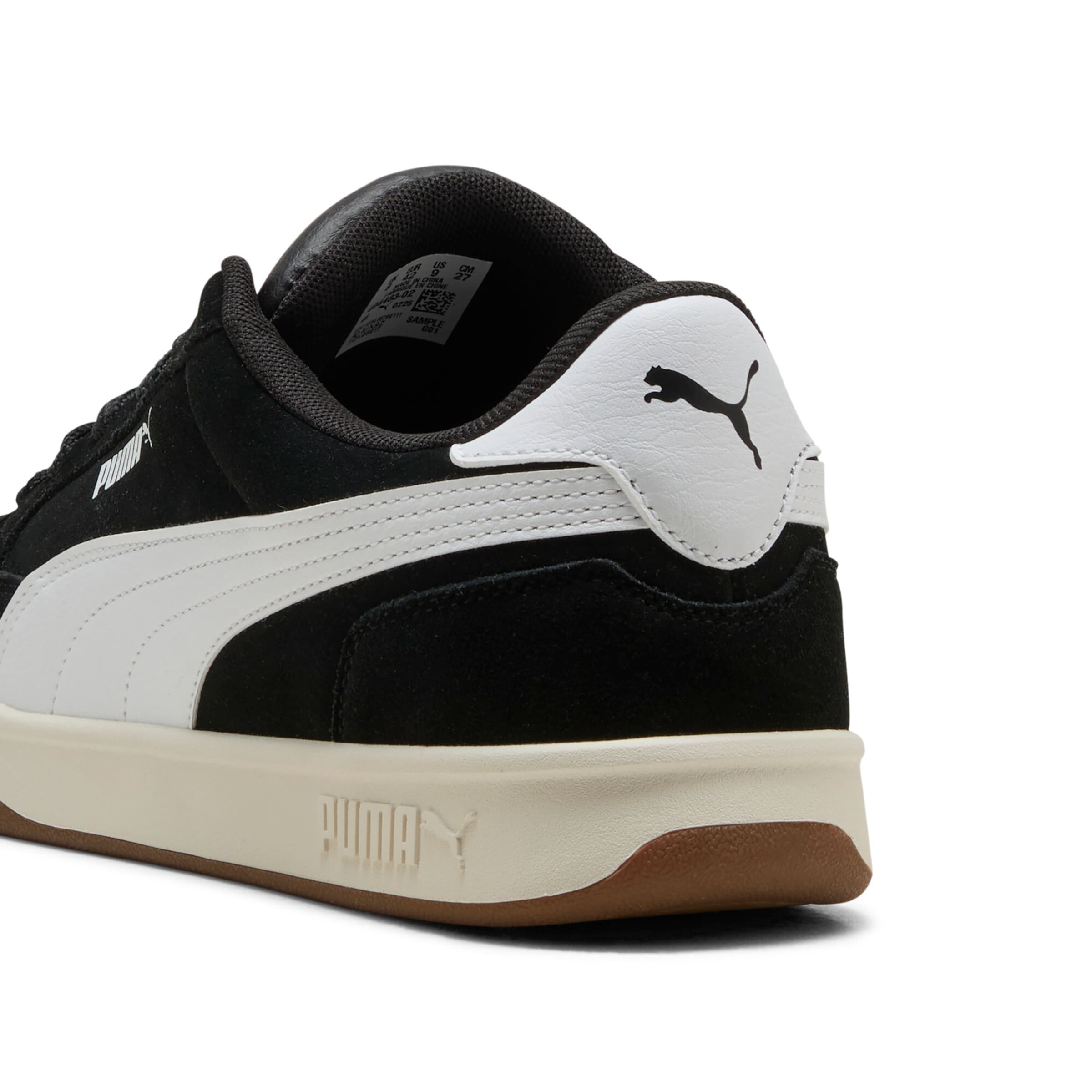 PUMA Sneakers in Black