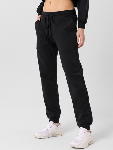Jacey Quinn Tapered Παντελόνι 'CHARLOTTE' σε μαύρο
