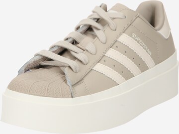 Sneaker bassa 'Superstar Bonega' di ADIDAS ORIGINALS in beige: frontale